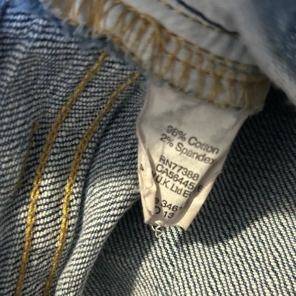 J. Crew Women's Stretch Denim Shorts - Picture 4 of 4